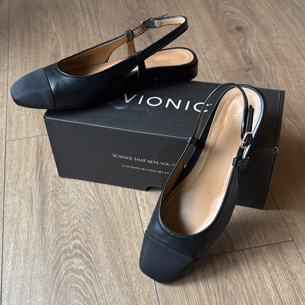 Vionic Women's Elegant Black Slingback Flats